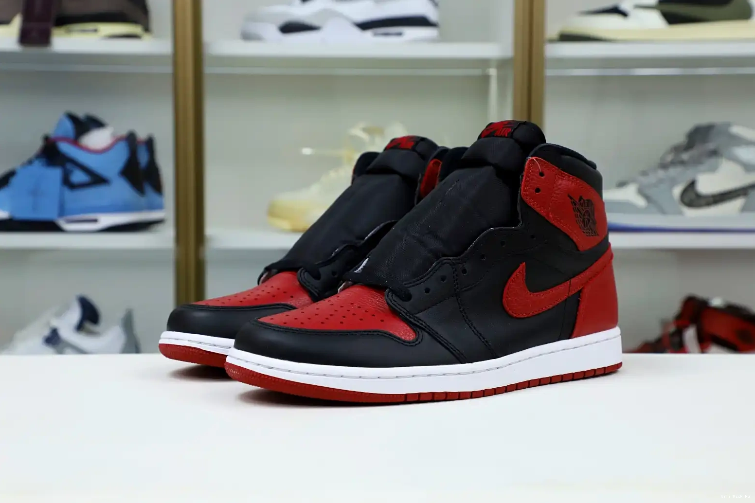 AIR HIGH 1 RETRO Kimikick 'BRED' JORDAN OG 0708